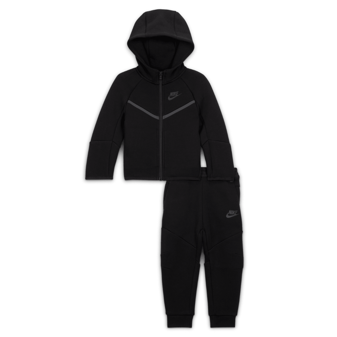 Completo Nike Tech Fleece